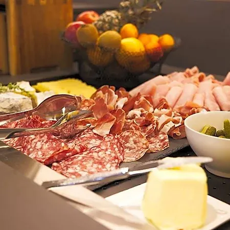 Campanile Prime - Rungis Orly Hotel 3*